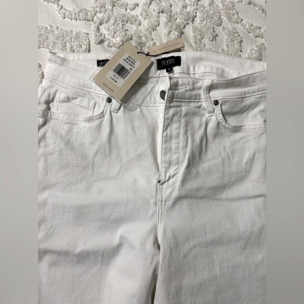NYDJ CLASSIC OPTIC WHITE size 12